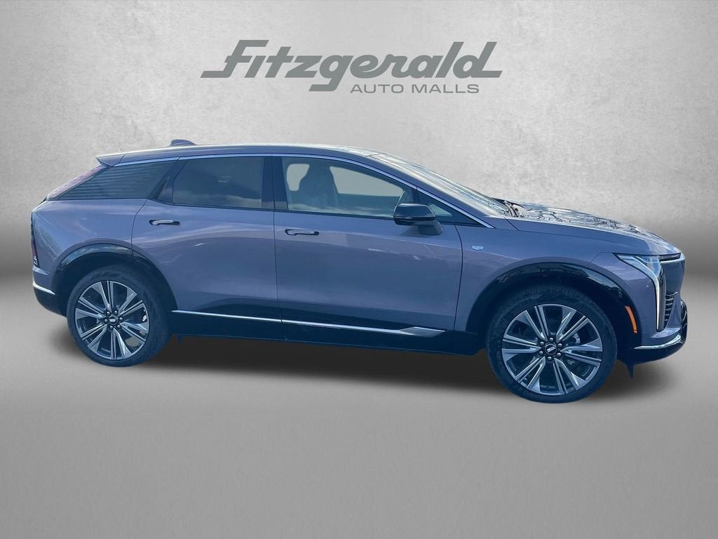 2026 Cadillac OPTIQ Premium Luxury