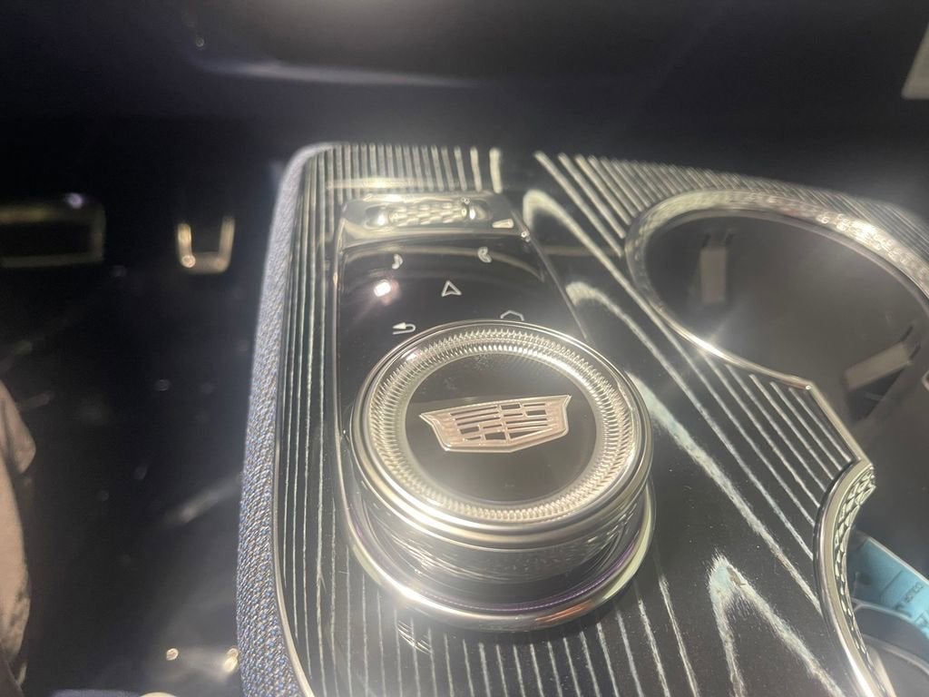 2026 Cadillac OPTIQ Premium Luxury