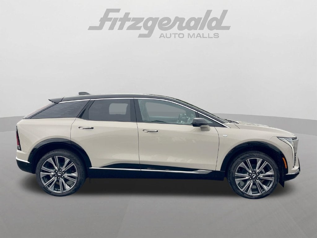 2027 Cadillac OPTIQ Premium Luxury