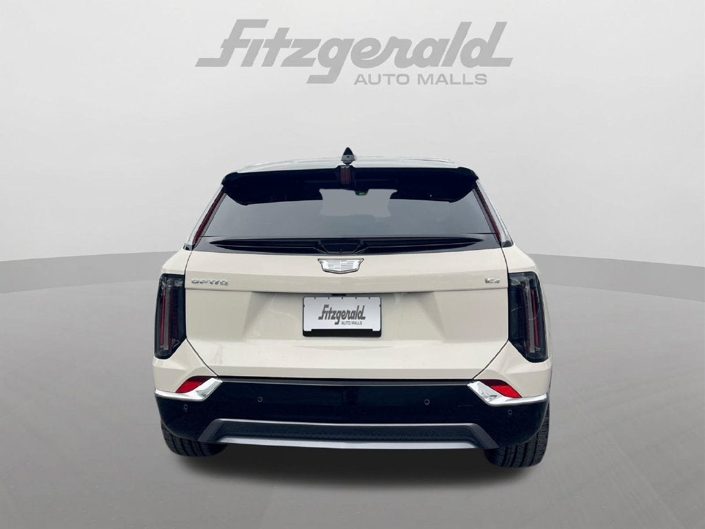 2027 Cadillac OPTIQ Premium Luxury