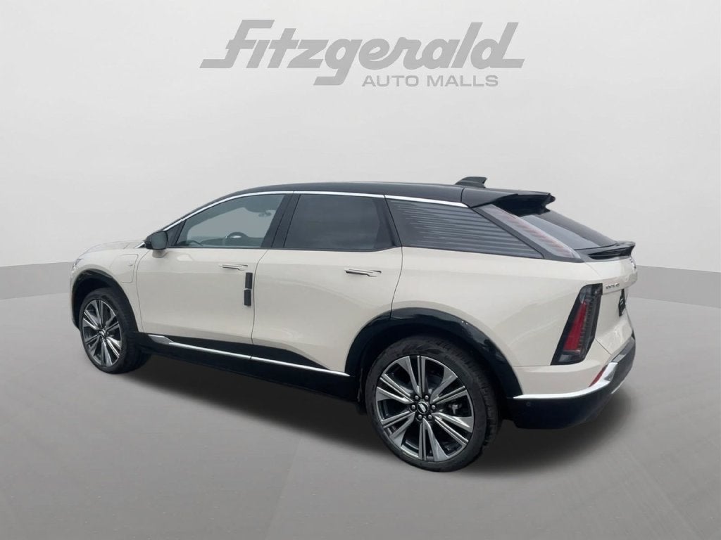 2027 Cadillac OPTIQ Premium Luxury