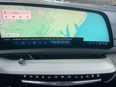 2025 Cadillac OPTIQ Luxury 2