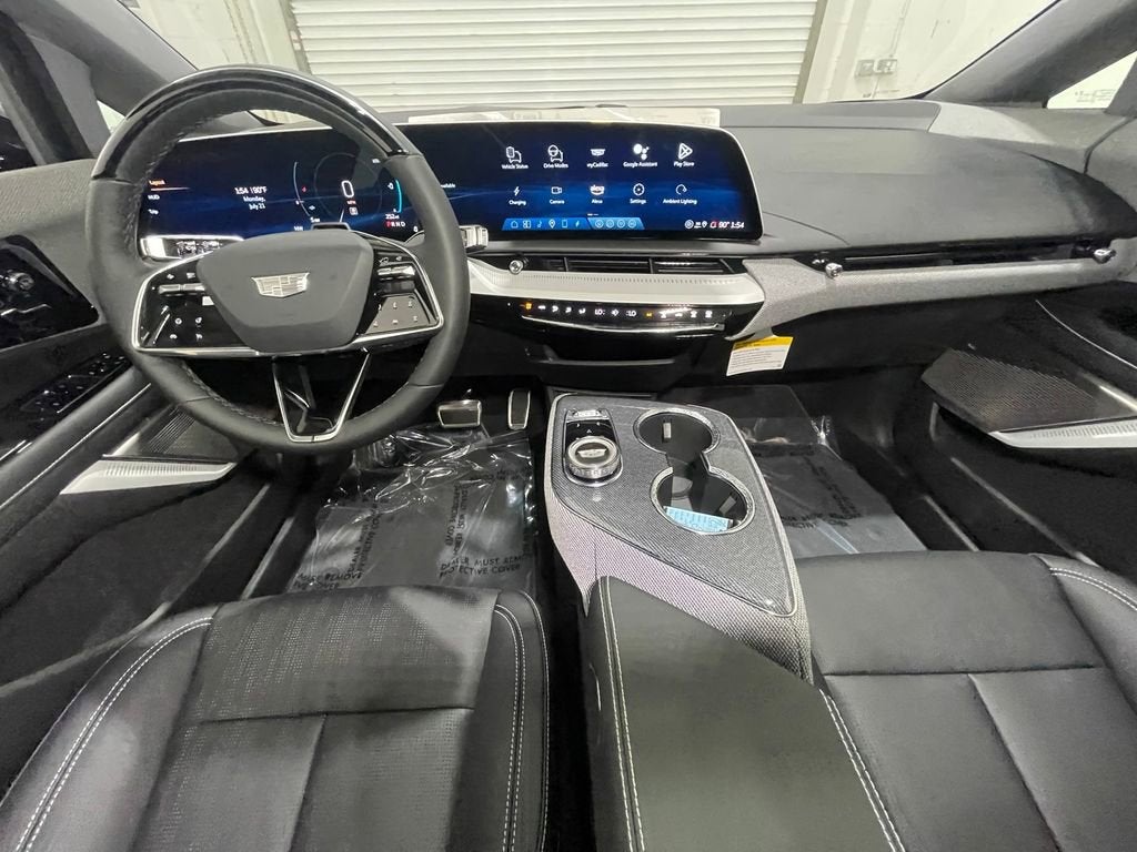 2025 Cadillac OPTIQ Sport 2