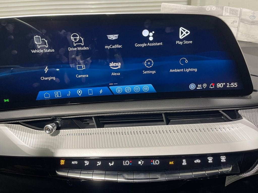 2025 Cadillac OPTIQ Sport 2