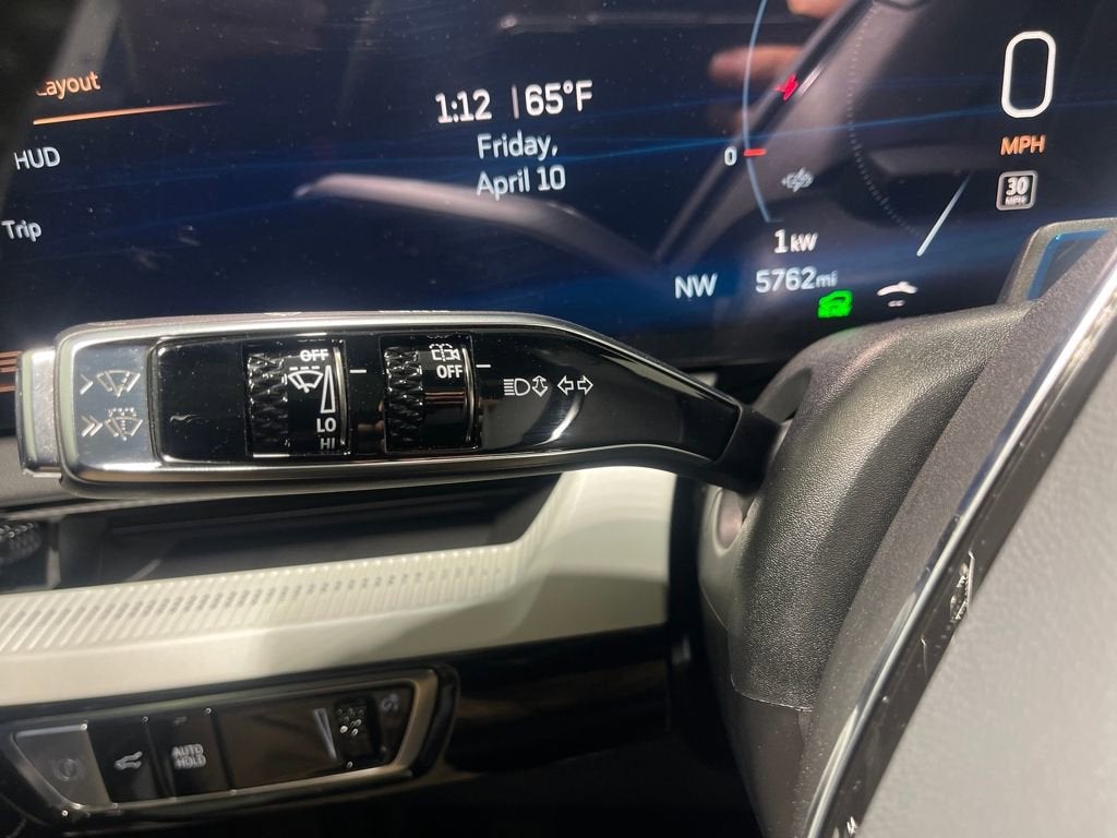 2025 Cadillac OPTIQ Sport 2