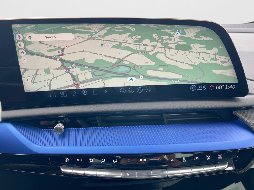 2026 Cadillac OPTIQ V-Series - Photo 26