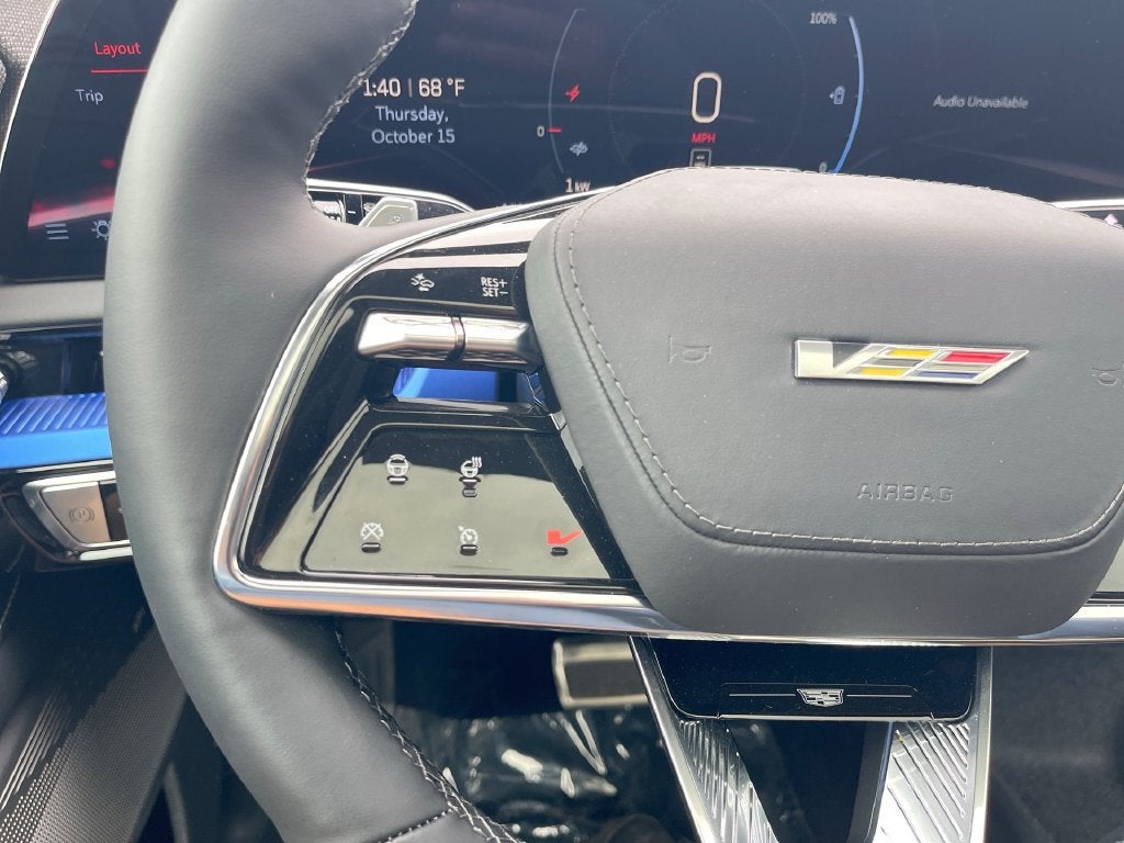 2026 Cadillac OPTIQ V-Series - Photo 29