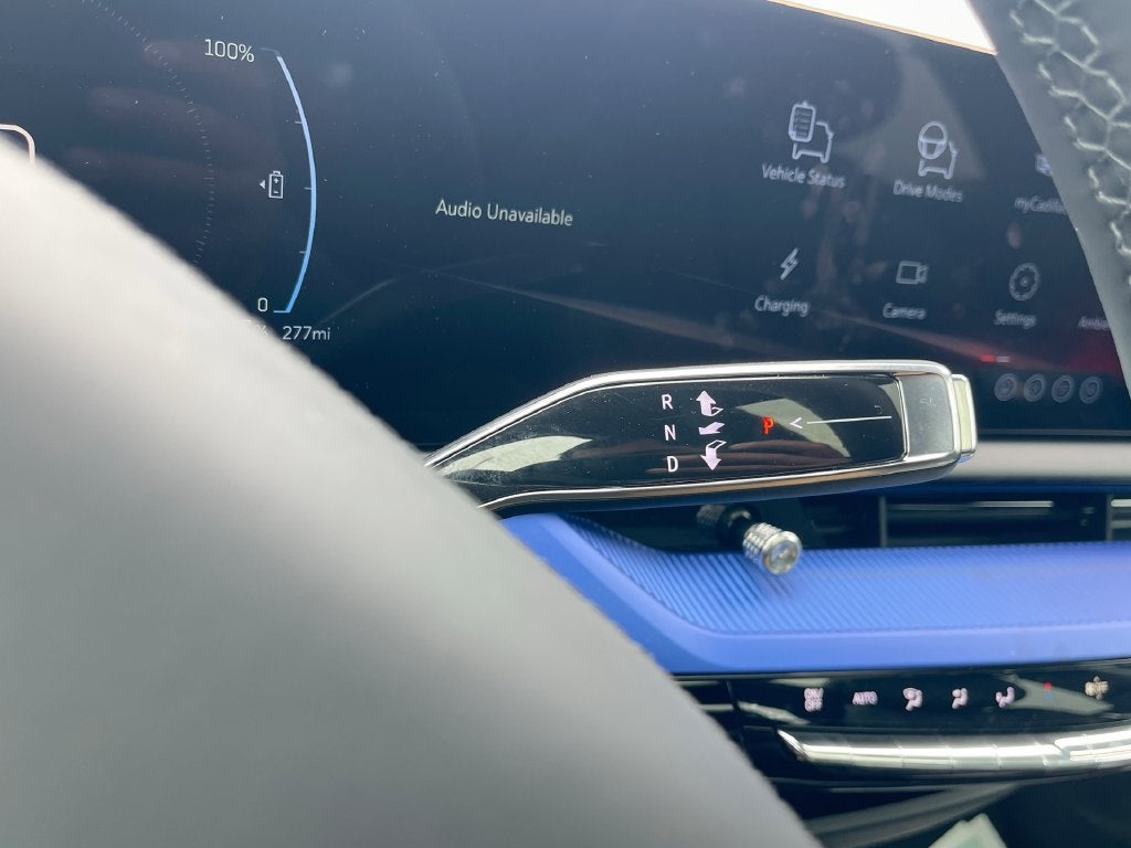 2026 Cadillac OPTIQ V-Series - Photo 30