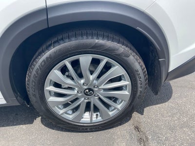 2023 INFINITI QX50 LUXE
