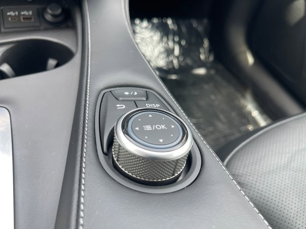 2023 INFINITI QX50 LUXE