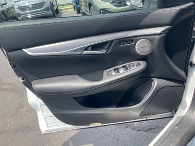 2023 INFINITI QX50 LUXE