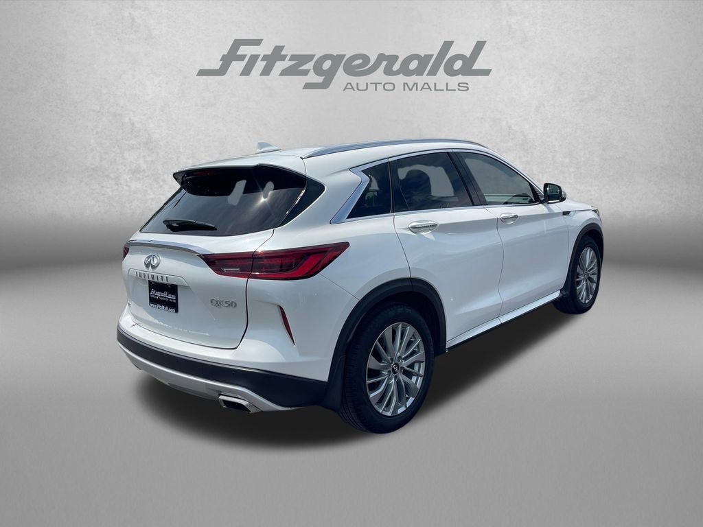 2023 INFINITI QX50 LUXE