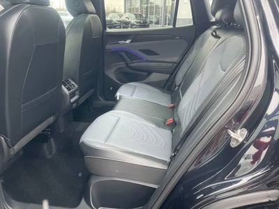 2025 Volkswagen Tiguan SE R-Line Black