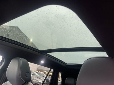 2025 Volkswagen Tiguan SE R-Line Black