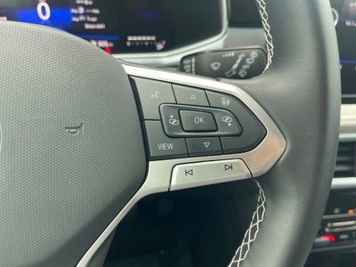 2025 Volkswagen Taos SE