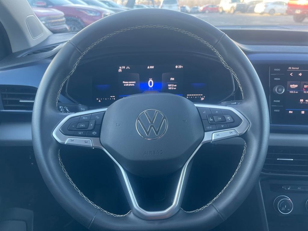 2022 Volkswagen Taos SE