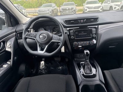 2022 Nissan Rogue Sport S