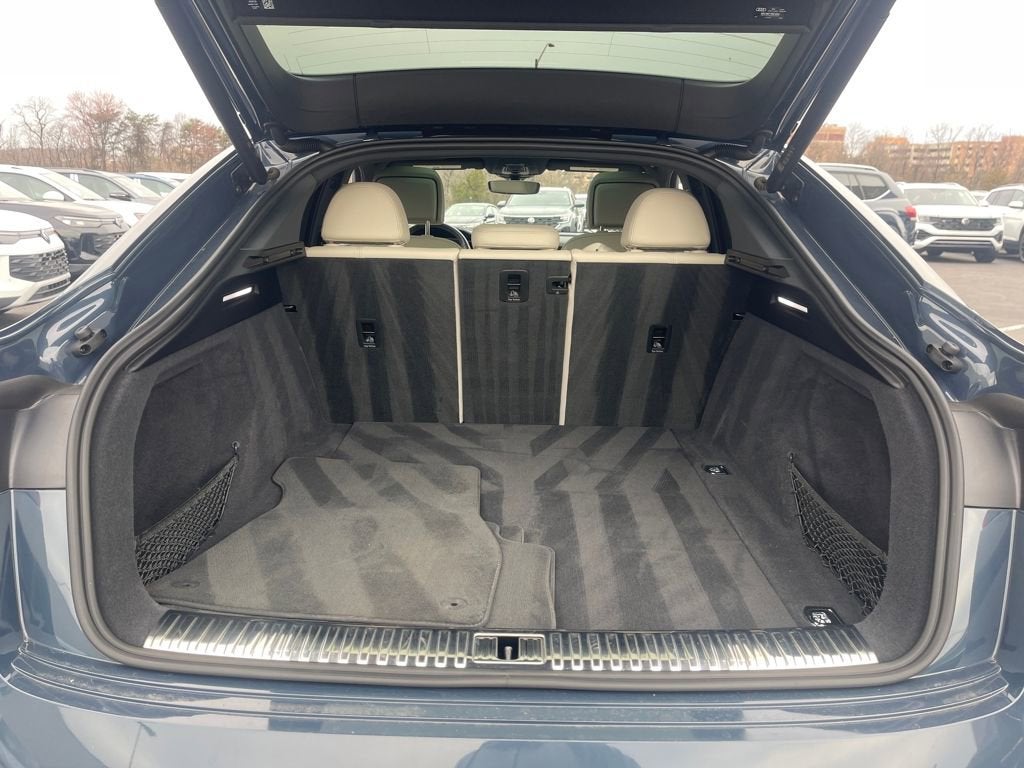 2024 Audi Q8 e-tron Sportback S line Premium Plus