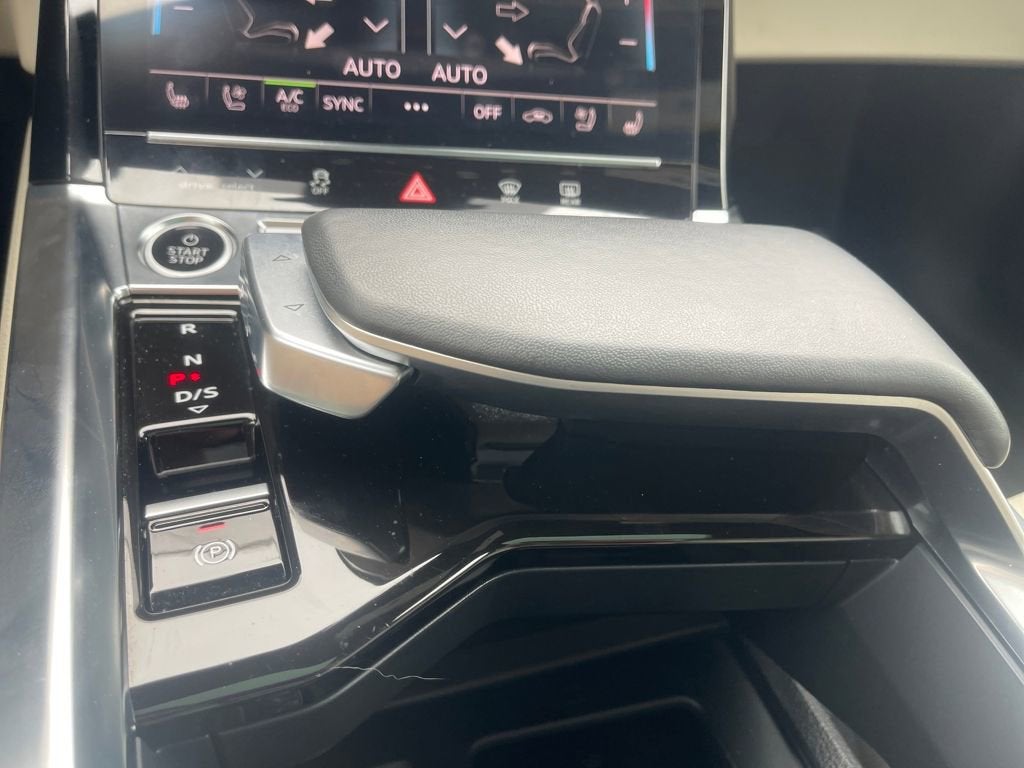 2024 Audi Q8 e-tron Sportback S line Premium Plus