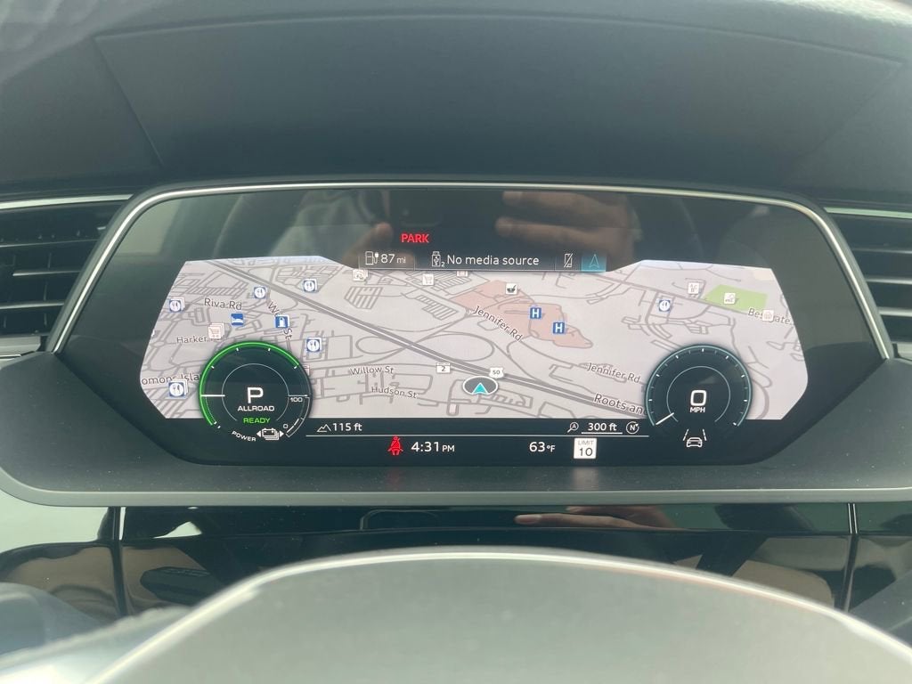 2024 Audi Q8 e-tron Sportback S line Premium Plus