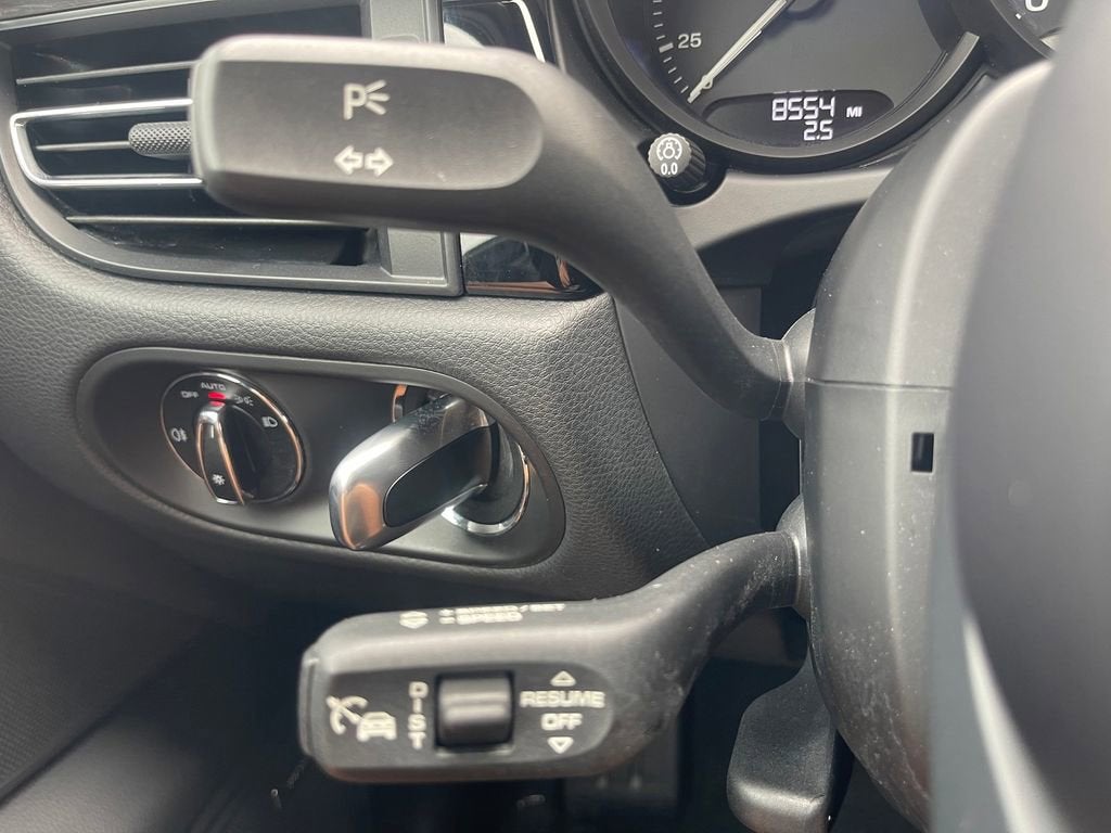 2024 Porsche Macan 4DR AWD