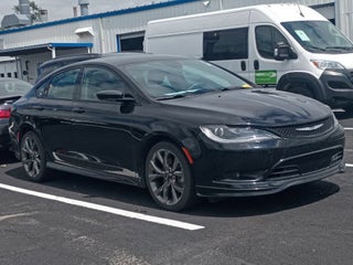 2016 Chrysler 200 S