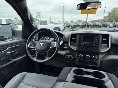 2022 RAM 1500 Big Horn Crew Cab 4x4 5'7" Box