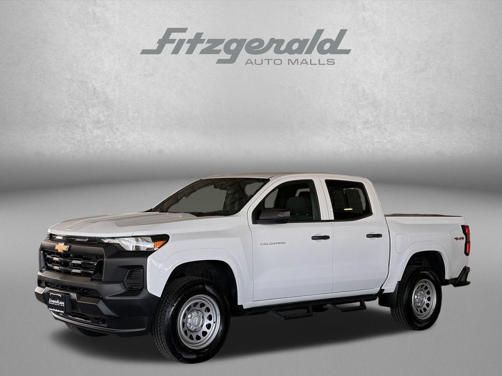 2024 Chevrolet Colorado WT