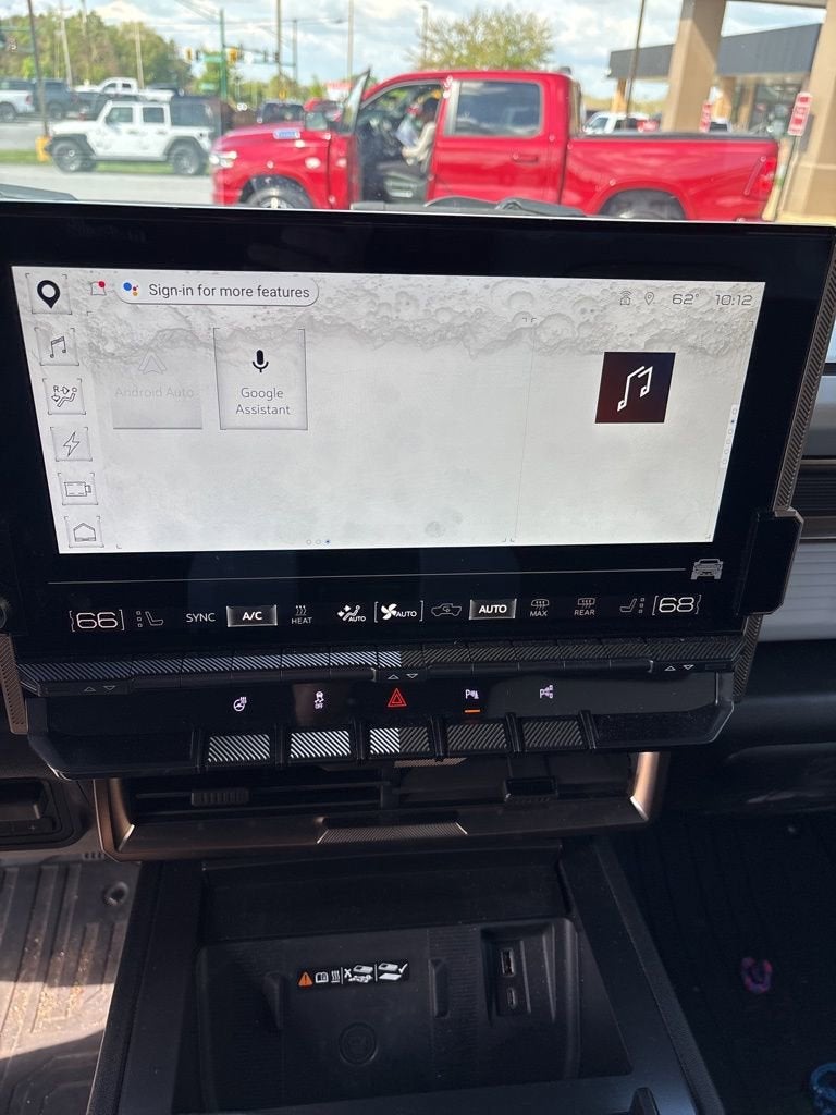 2024 GMC HUMMER EV SUV 2X