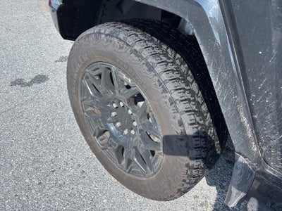 2024 GMC HUMMER EV SUV 2X