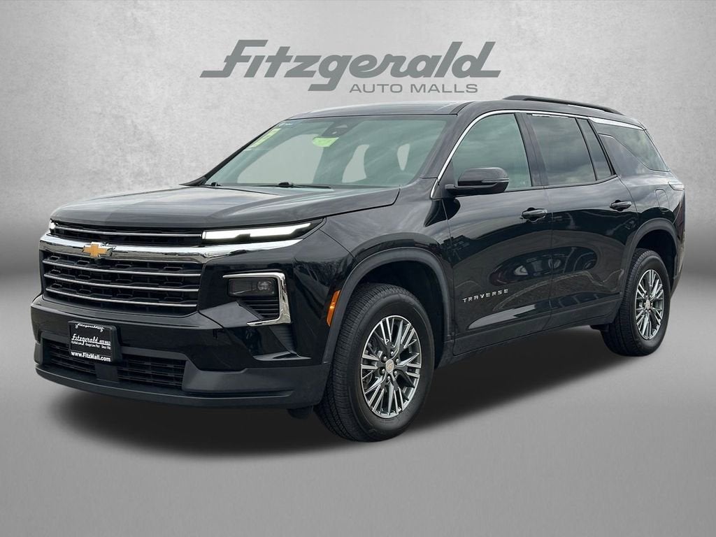 2025 Chevrolet Traverse LT