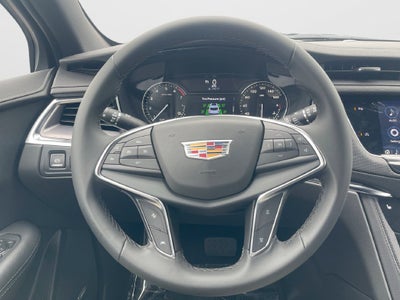 2026 Cadillac XT5 Luxury