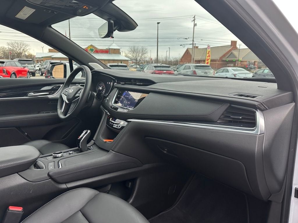 2025 Cadillac XT5 Premium Luxury