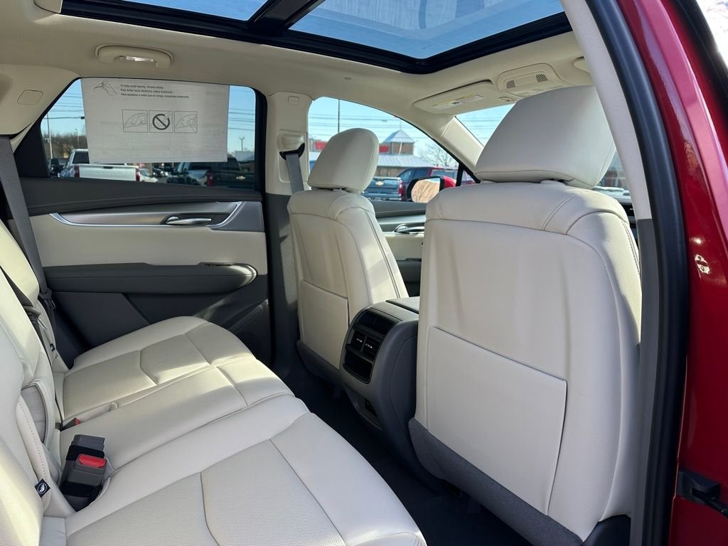 2026 Cadillac XT5 Premium Luxury