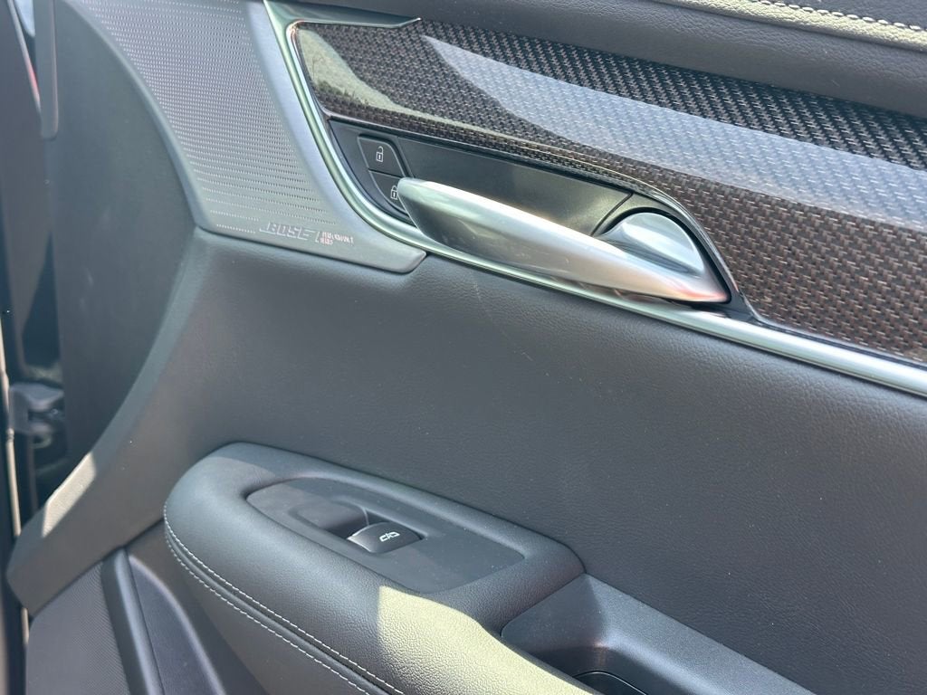 2026 Cadillac XT5 Sport
