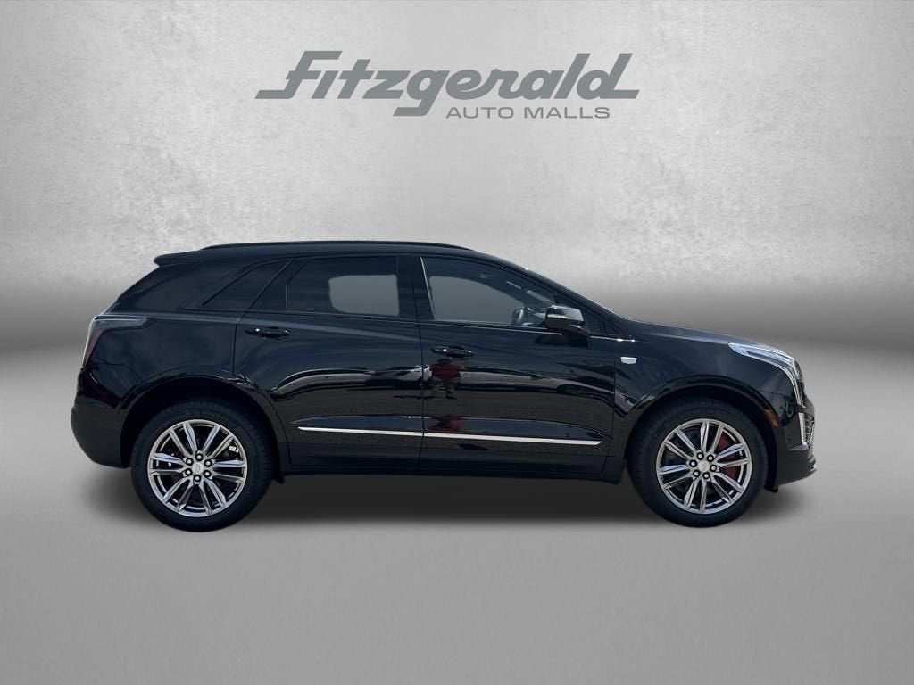2026 Cadillac XT5 Sport