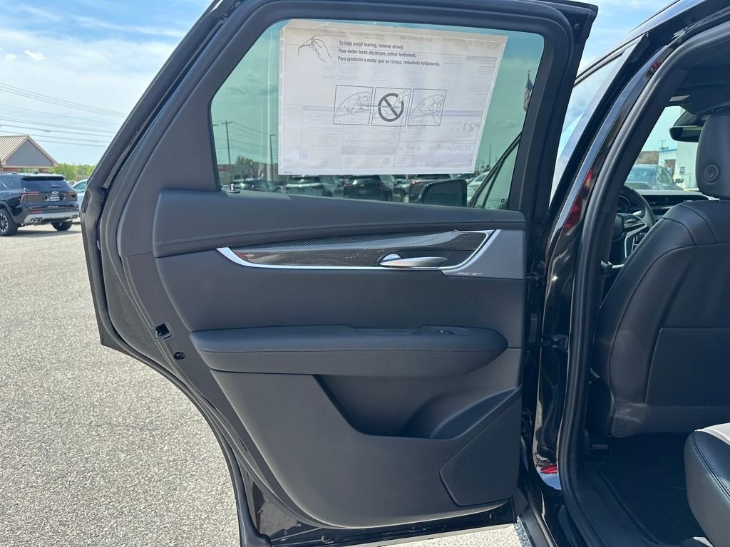 2026 Cadillac XT5 Sport