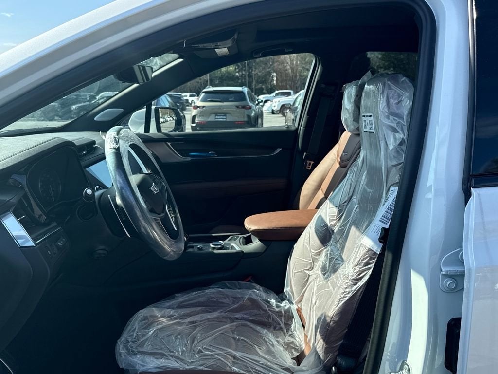 2026 Cadillac XT5 Sport