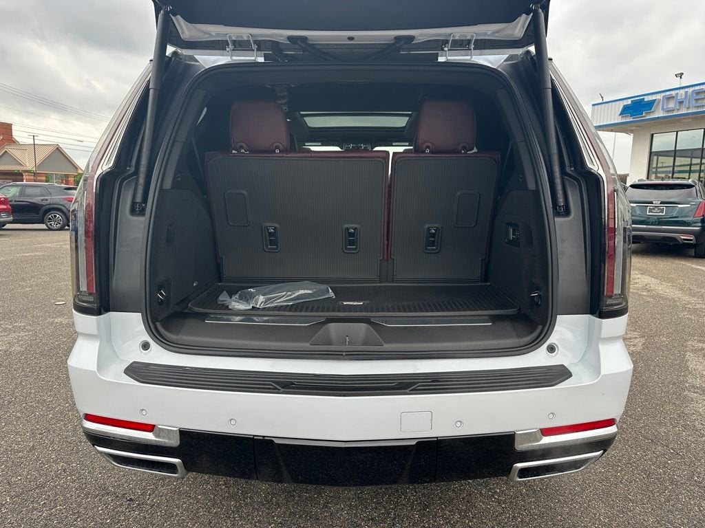 2026 Cadillac Escalade Luxury