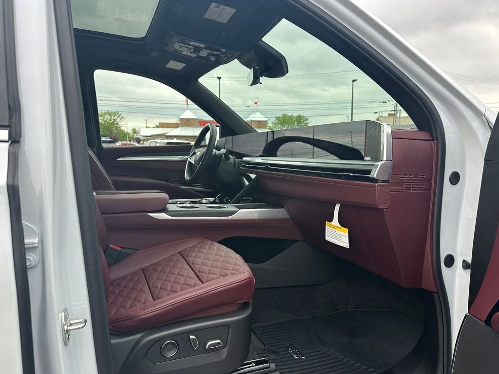2026 Cadillac Escalade Luxury