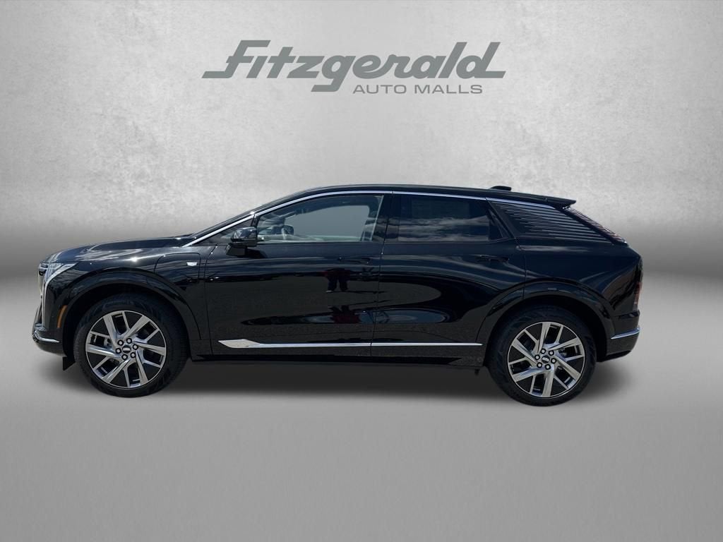 2026 Cadillac OPTIQ Luxury