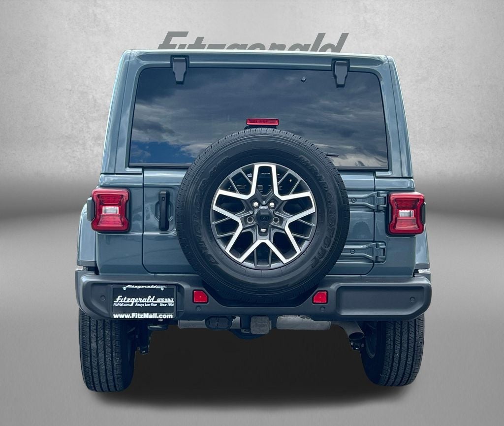 2024 Jeep Wrangler Sahara