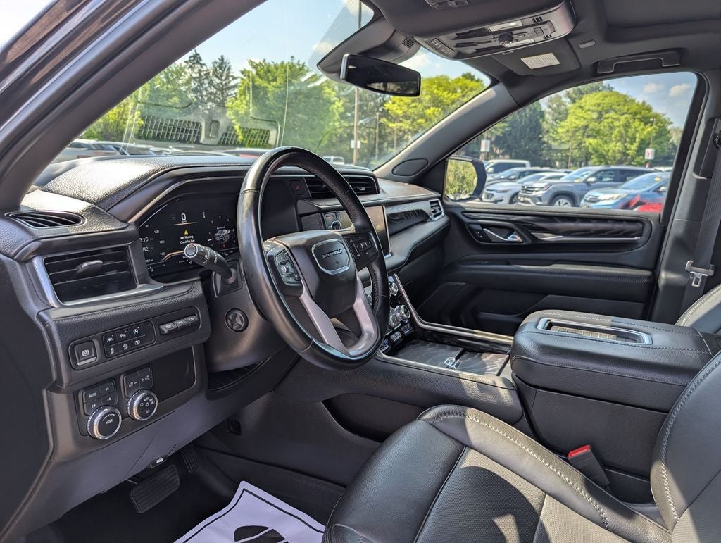 2023 GMC Yukon XL Denali