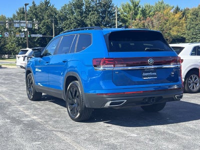 2025 Volkswagen Atlas 2.0T SE w/Technology