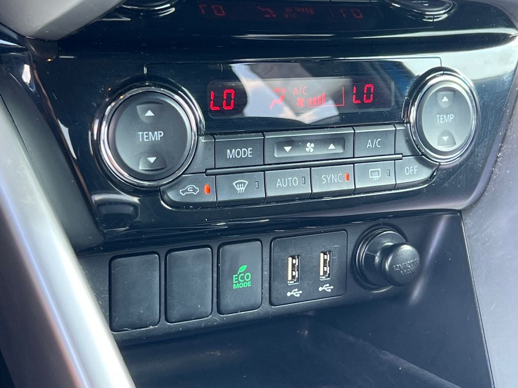 2025 Mitsubishi Eclipse Cross SE