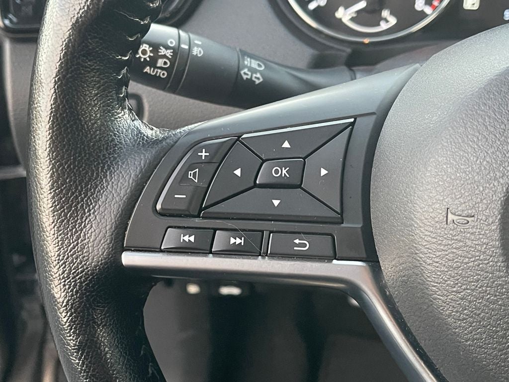 2022 Nissan Rogue Sport SL