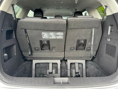 2023 Kia Carnival LX Seat Package