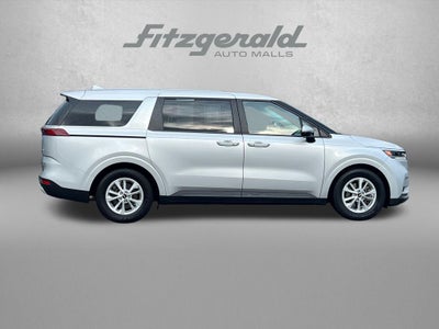2023 Kia Carnival LX Seat Package